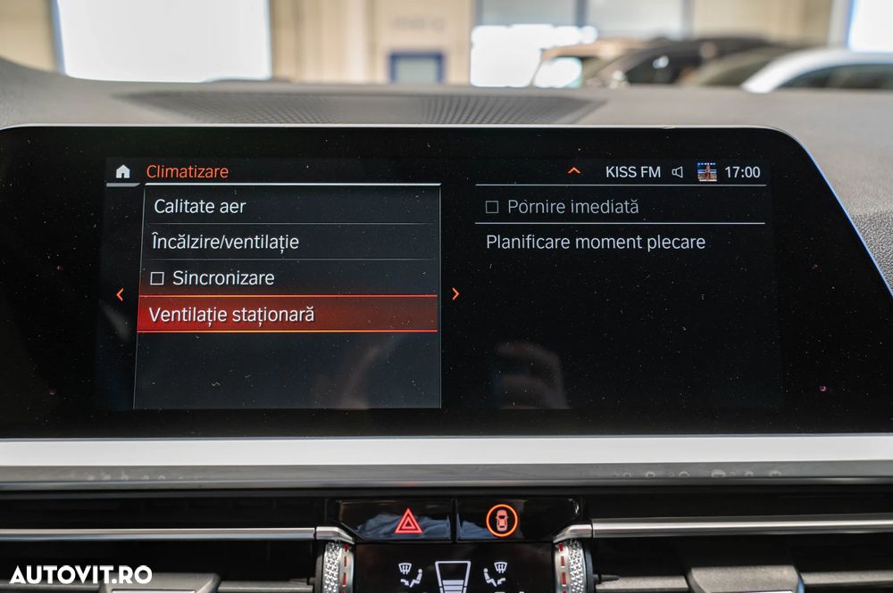 BMW Seria 3 320d Aut. Sport Line - 17