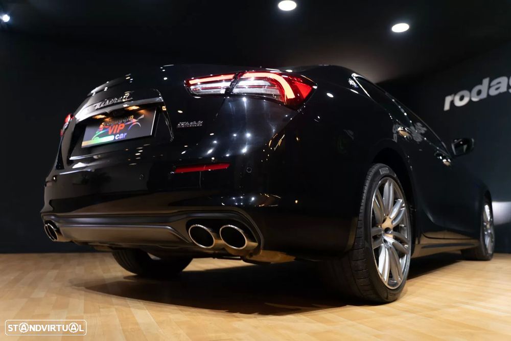 Maserati Ghibli — fotografia 11