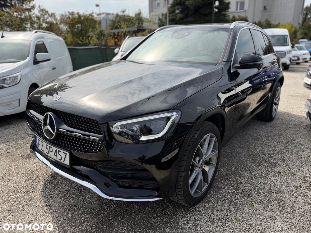 Mercedes-Benz GLC 300 4Matic 9G-TRONIC AMG Line - 1