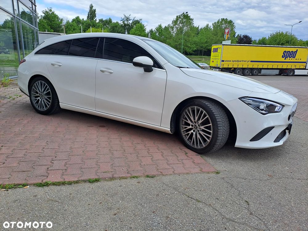 Mercedes-Benz CLA 180 Shooting Brake - 12