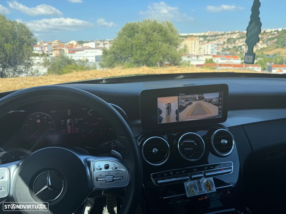Mercedes-Benz C 300 d AMG Line - 11