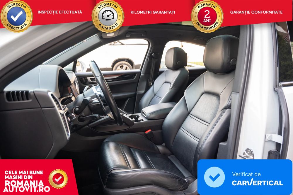 Porsche Cayenne - 26