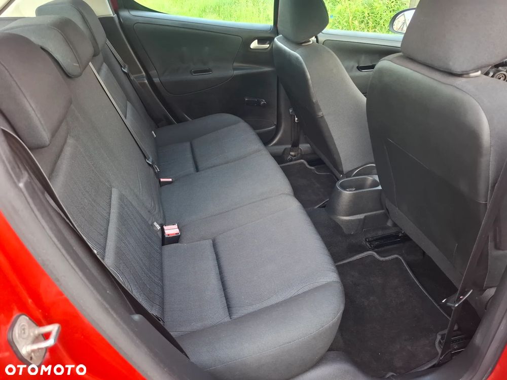Peugeot 207 1.4 Trendy - 32