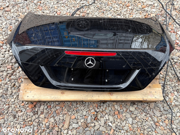 Klapa bagażnika Mercedes SLK R172