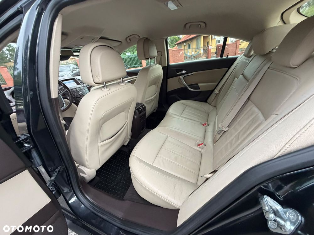 Opel Insignia 2.0 CDTI - 14