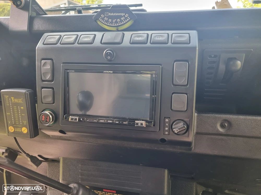 Land Rover Defender 110 2.5 TD5 Metal Top - 15