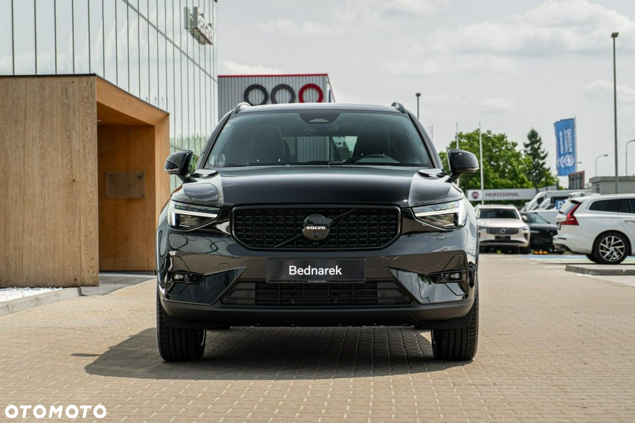 Volvo XC 40 - 5