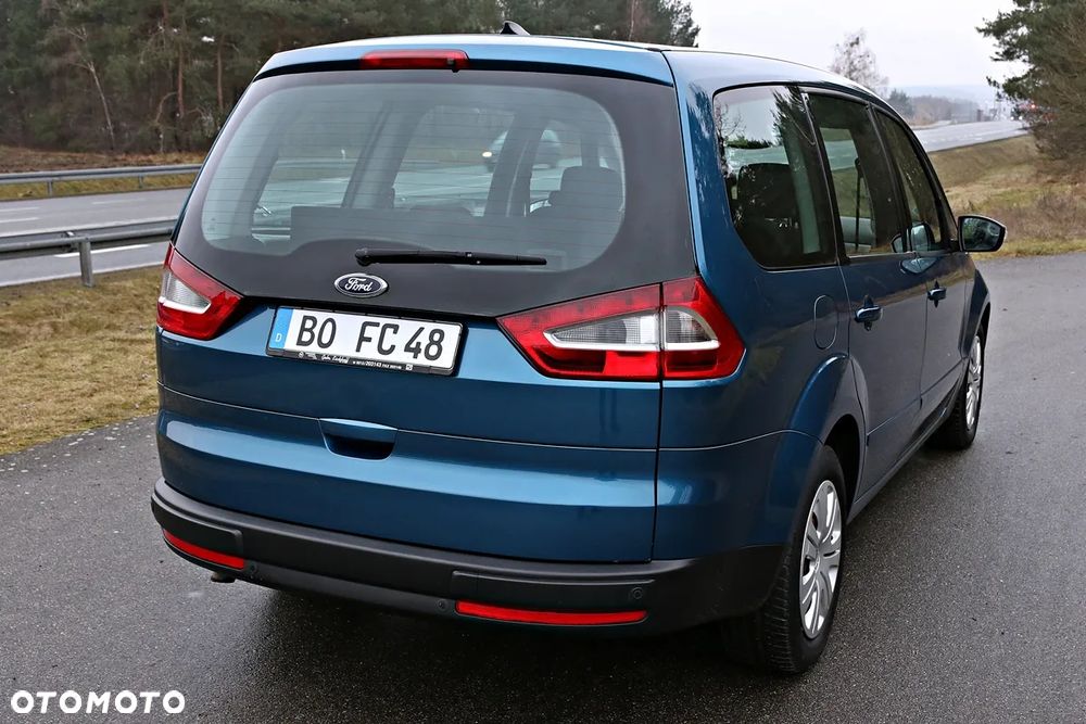 Ford Galaxy 2.0 TDCi DPF Ambiente - 25