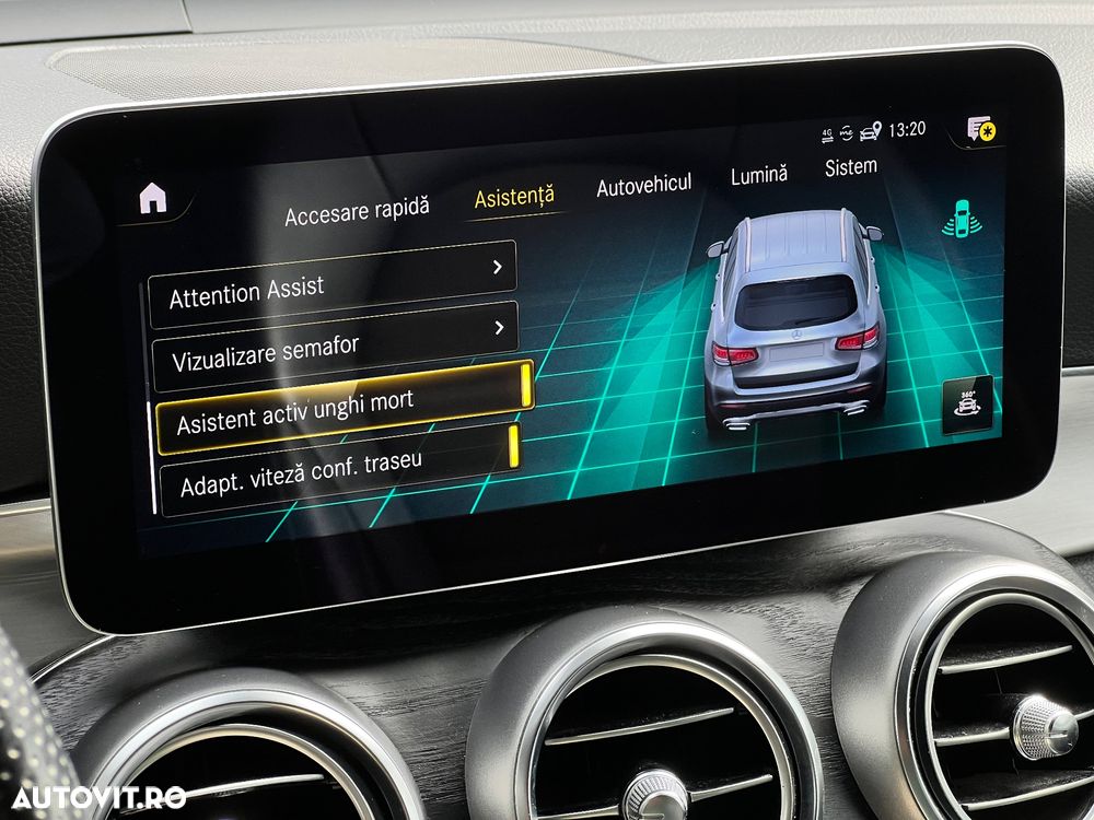 Mercedes-Benz GLC 300 de 4Matic 9G-TRONIC AMG Line Plus - 33