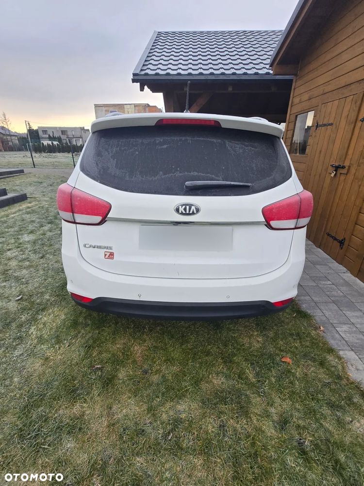 Kia Carens 1.6 GDI L - 8