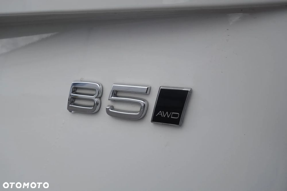 Volvo XC 90 B5 D AWD Momentum 7os - 9
