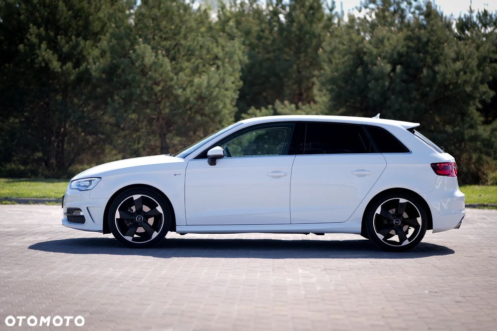 Audi A3 Sportback 1.4 TFSI S line Sportpaket - 9