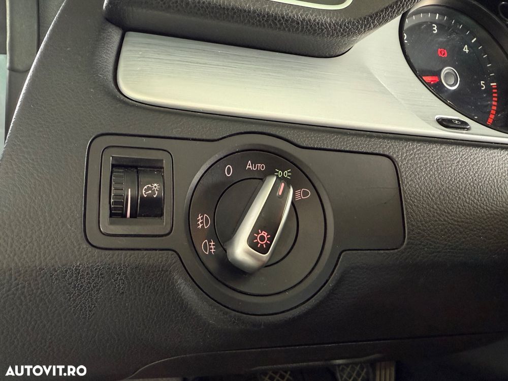 Volkswagen Passat CC 2.0 TDI BlueMotion Technology - 18