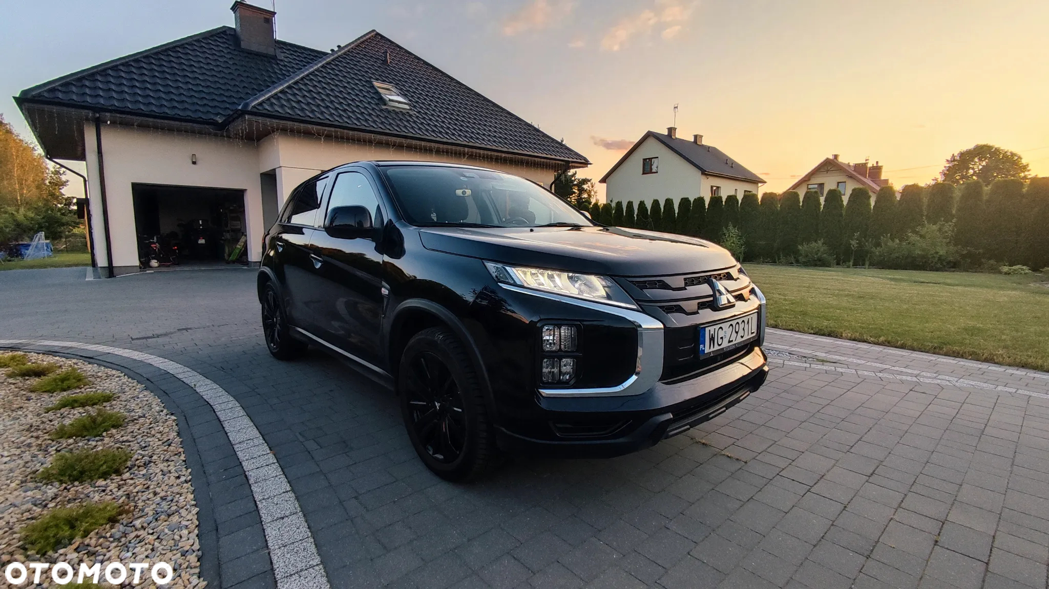 Mitsubishi ASX - 16