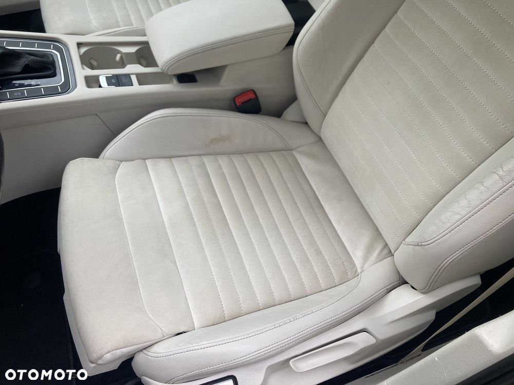 Volkswagen Passat Variant 2.0 TDI BMT Highline DSG - 18