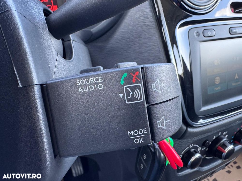 Dacia Lodgy 1.5 Blue dCi Stepway - 26