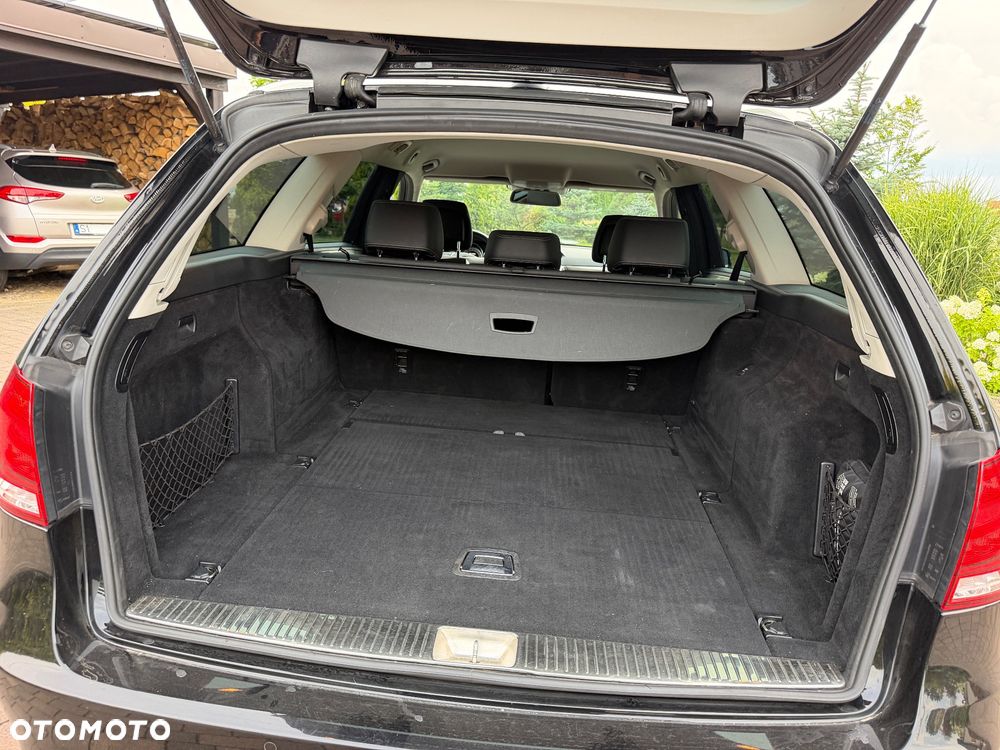 Mercedes-Benz Klasa E 250 7G-TRONIC Avantgarde - 13