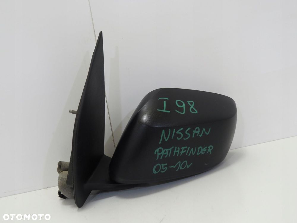 LUSTERKO LEWE NISSAN PATHFINDER 05-10R 3PIN - 4