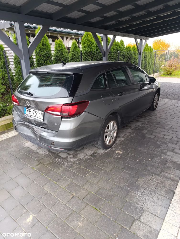 Opel Astra - 9