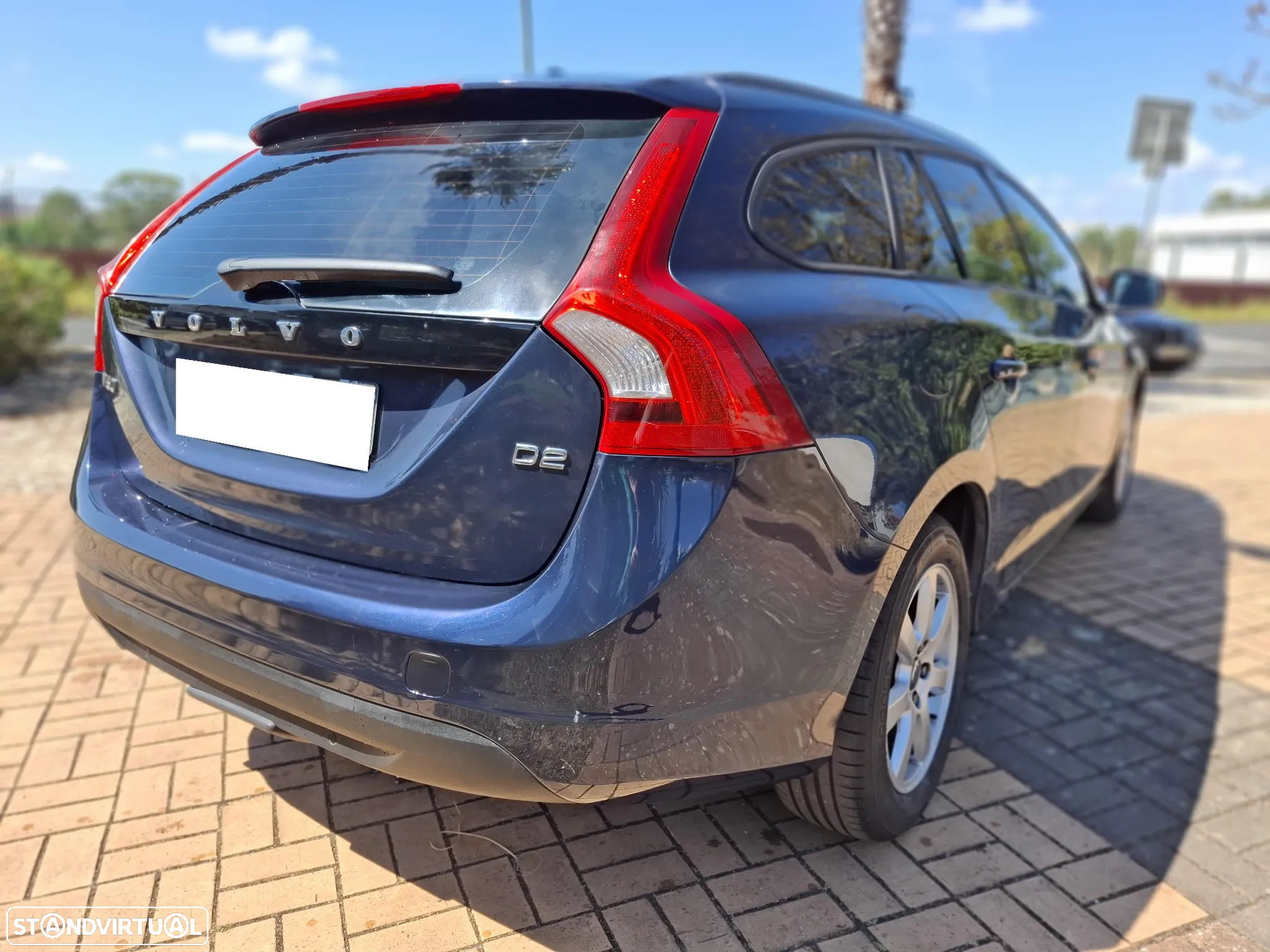 Volvo V60 D2 Edition - 4
