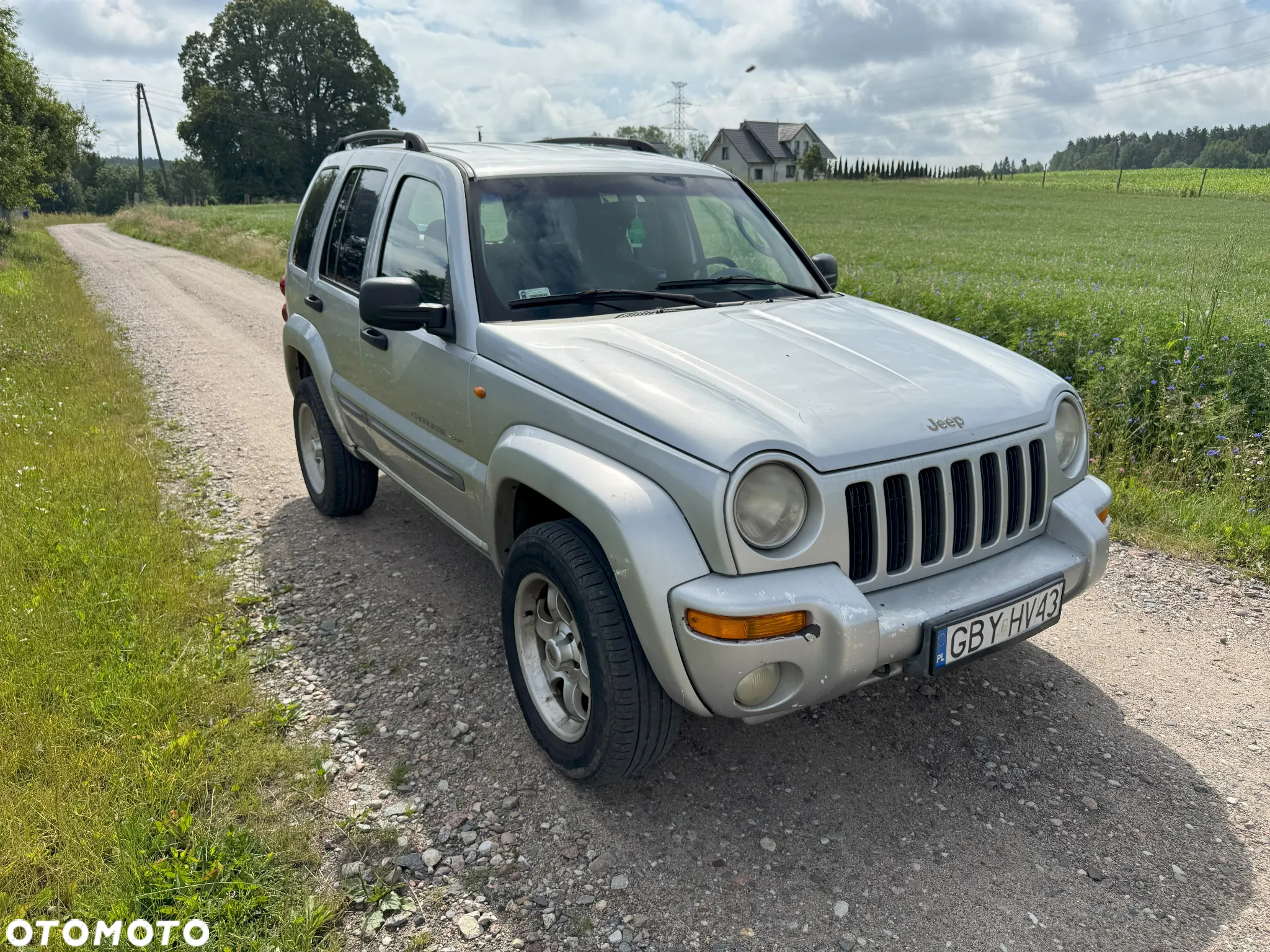 Jeep Cherokee - 3