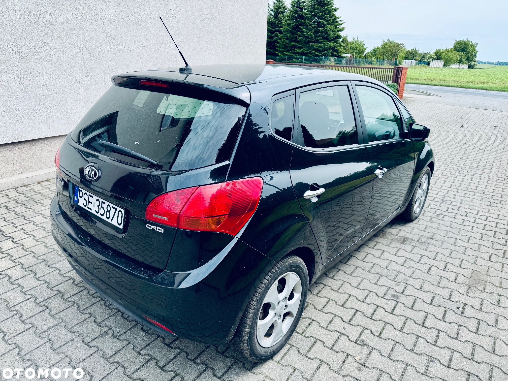 Kia Venga 1.6 CRDi 128 Business Line - 10