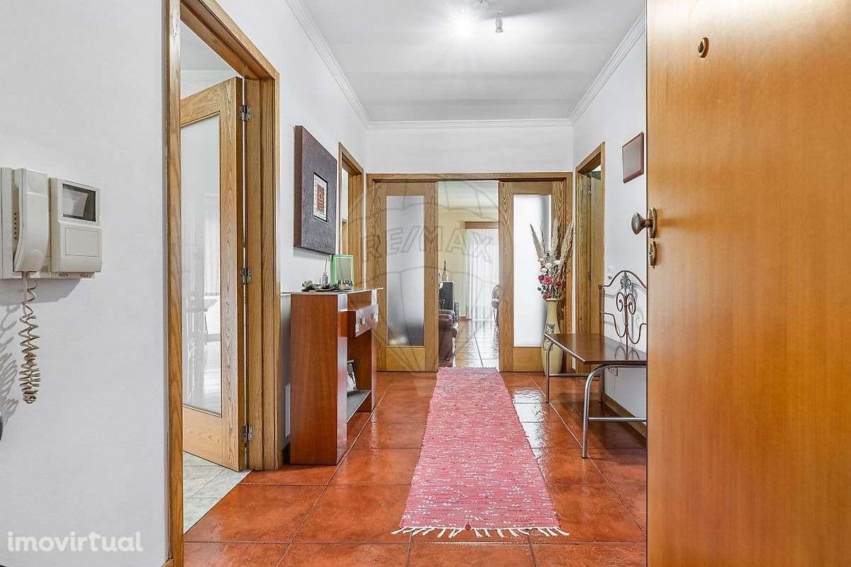 Apartamento T2 em Vila Nova de Famalicão - Grande imagem: 3/29