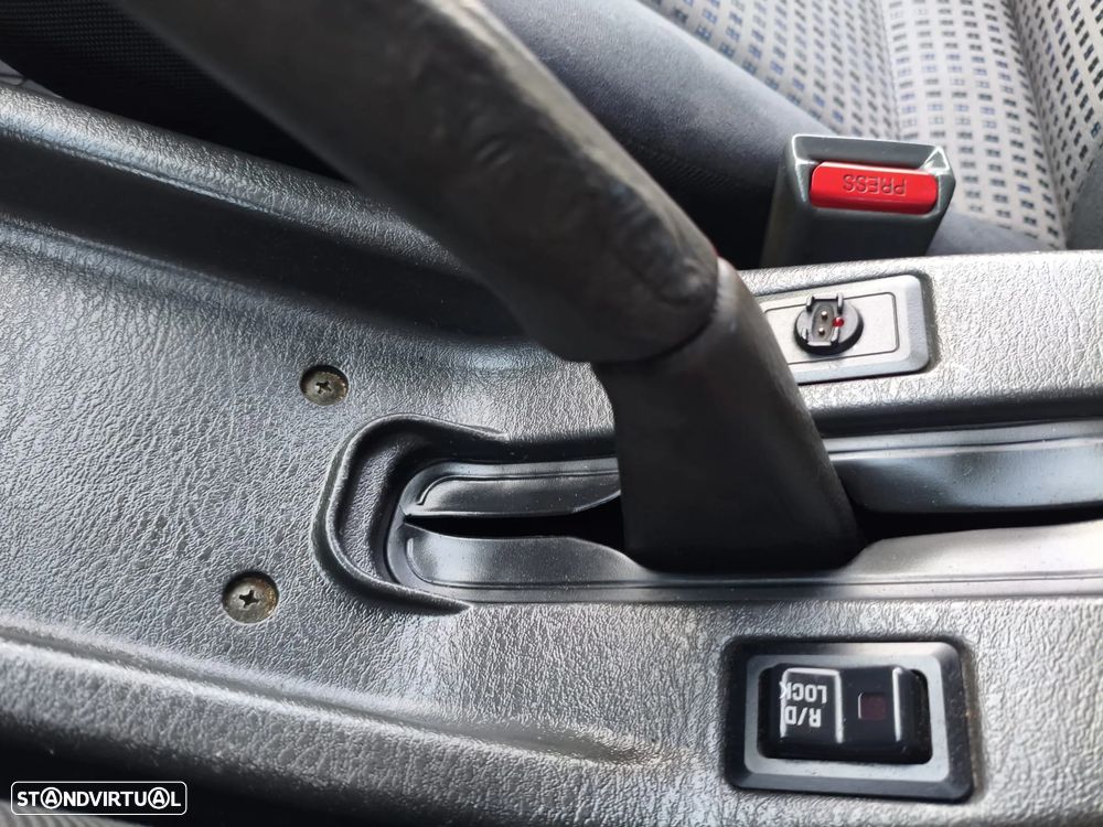 Mitsubishi L200 2.5 TD St Sport Full Box 3.5 - 17