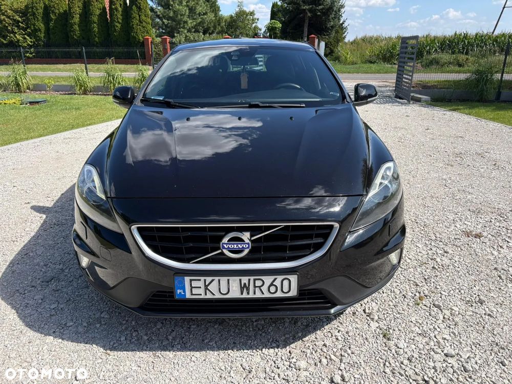 Volvo V40 D2 Drive-E R-Design Momentum - 5