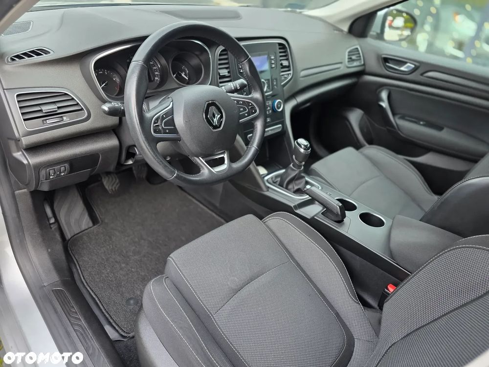 Renault Megane - 13