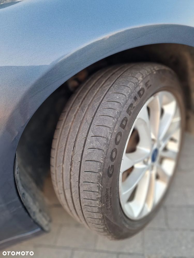 Ford Mondeo 2.0 Ti-VCT Titanium - 32