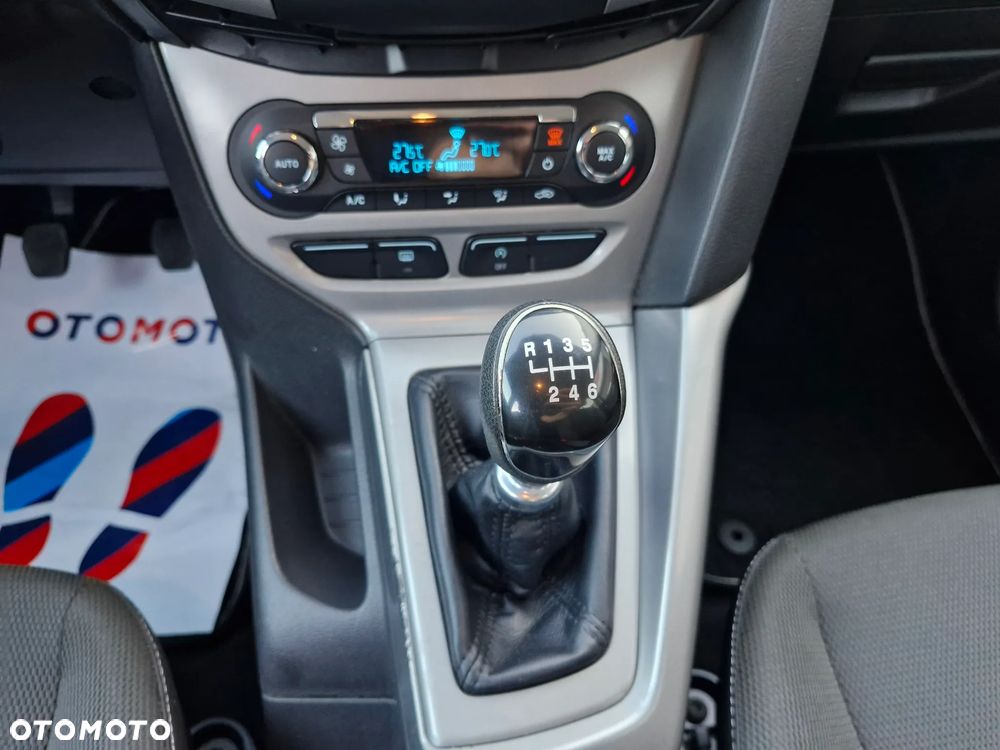 Ford Focus - 26