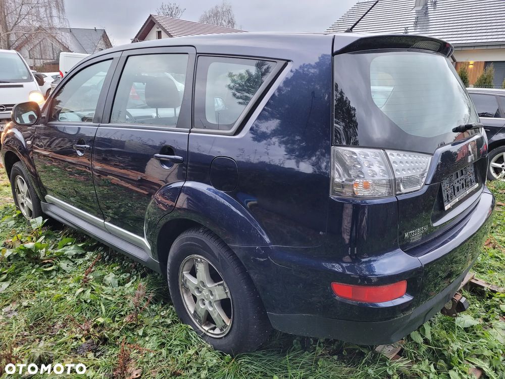 Mitsubishi Outlander 2.0 Intense 2WD EU5 - 4