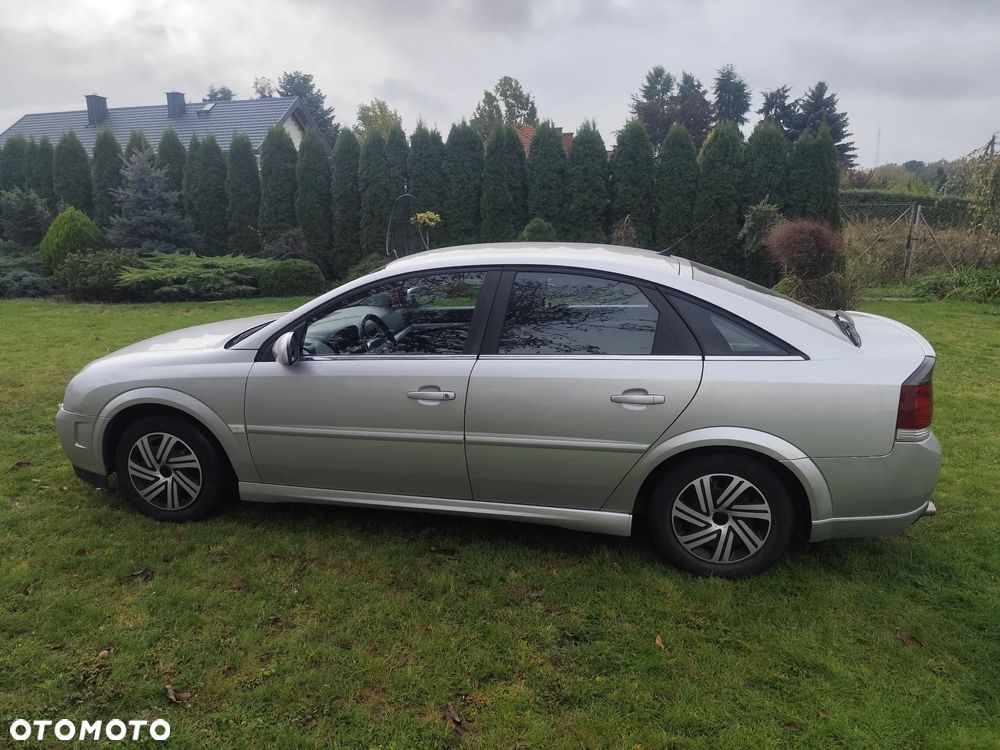 Opel Vectra 2003 photo 2