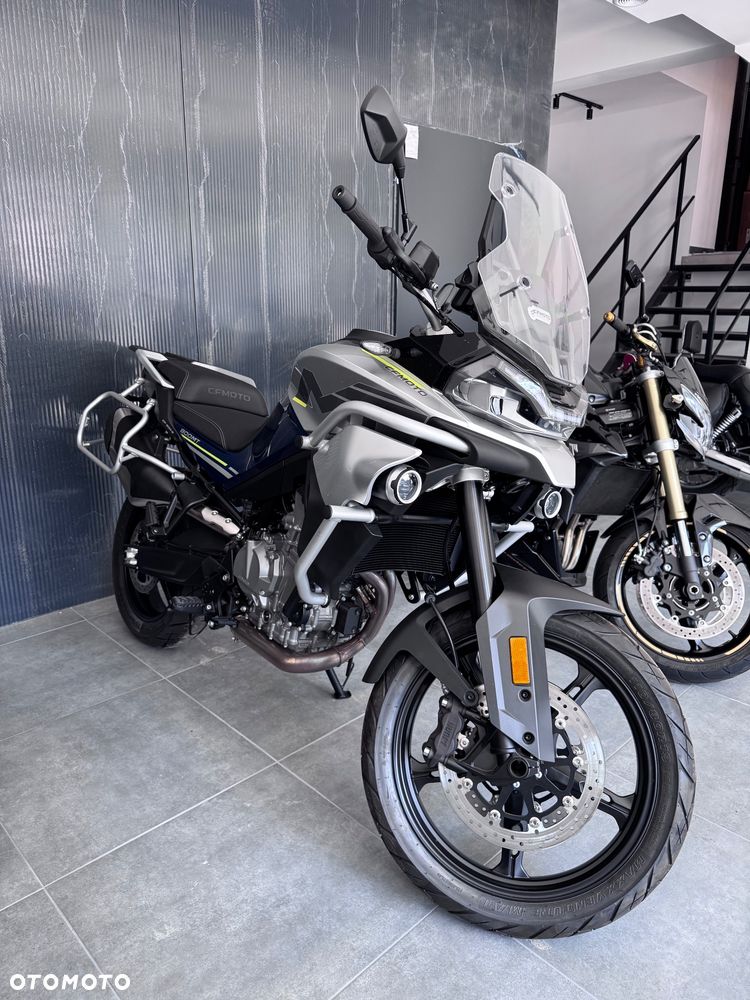 CFMoto 800MT Sport - 2