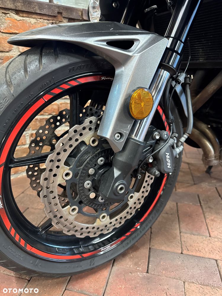 Kawasaki Versys 650 - 25