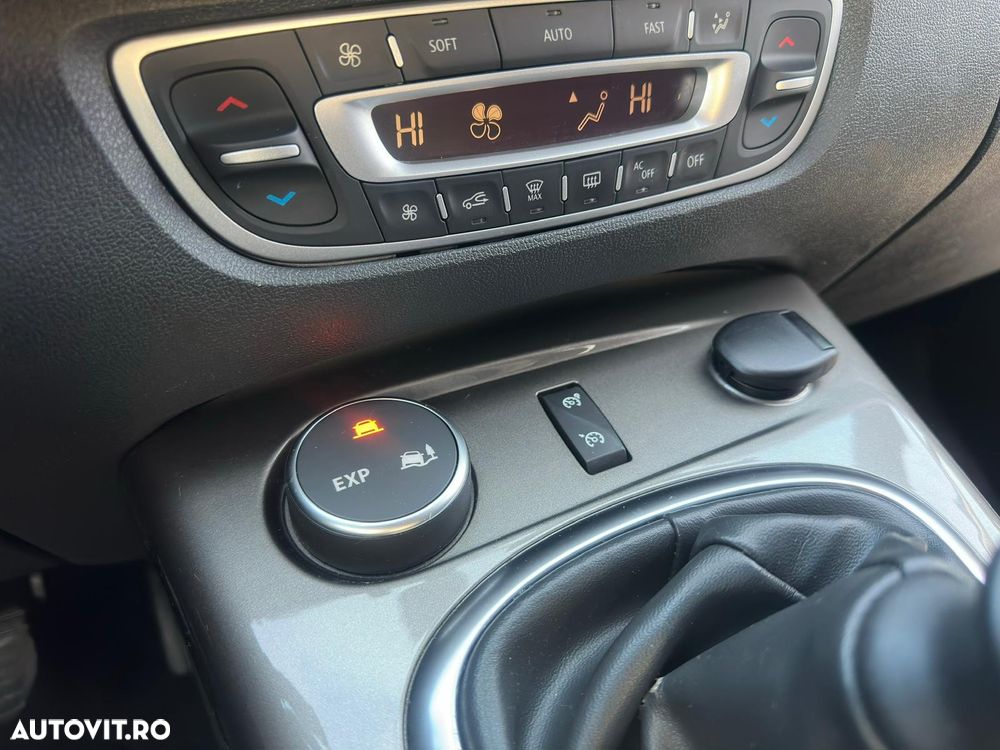 Renault Scenic ENERGY TCe 115 S&S Xmod Paris - 10