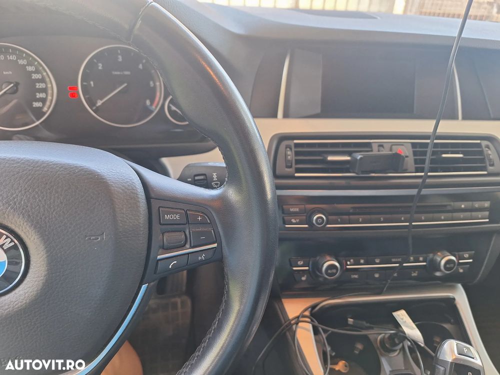 BMW Seria 5 520d Aut. - 6