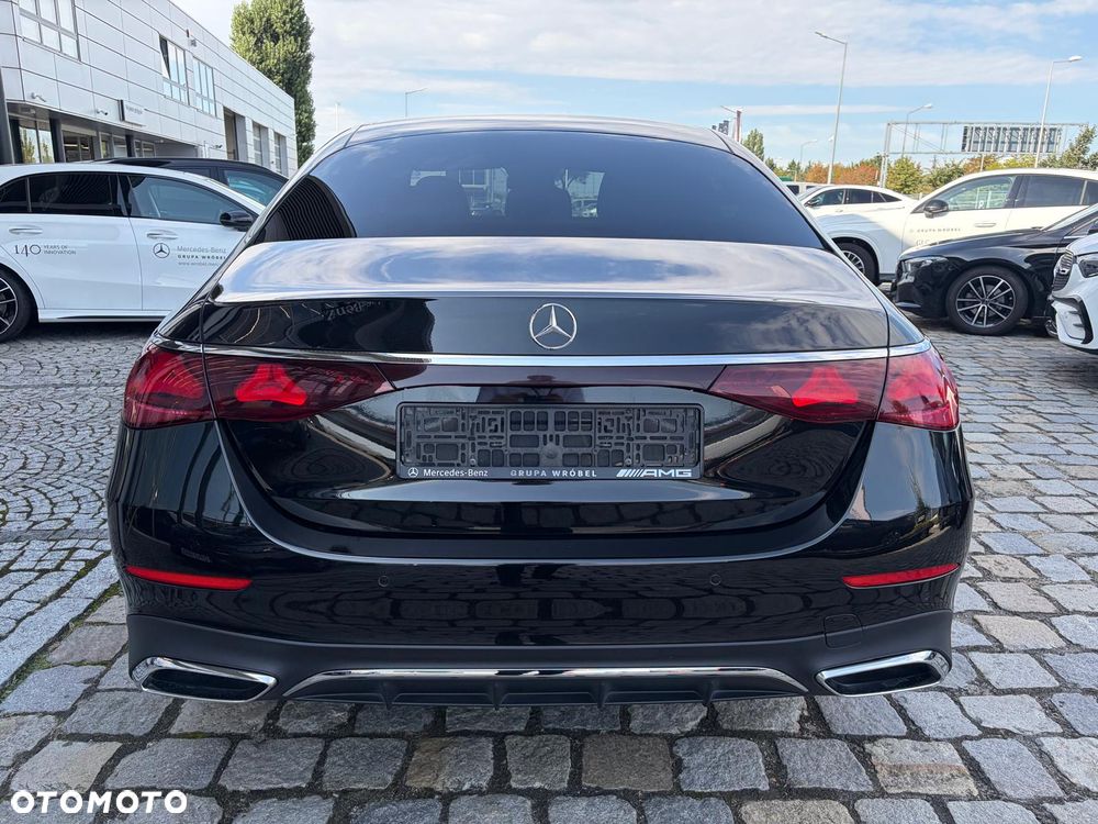 Mercedes-Benz Klasa E 220 d 4Matic 9G-TRONIC Edition AMG Line - 5