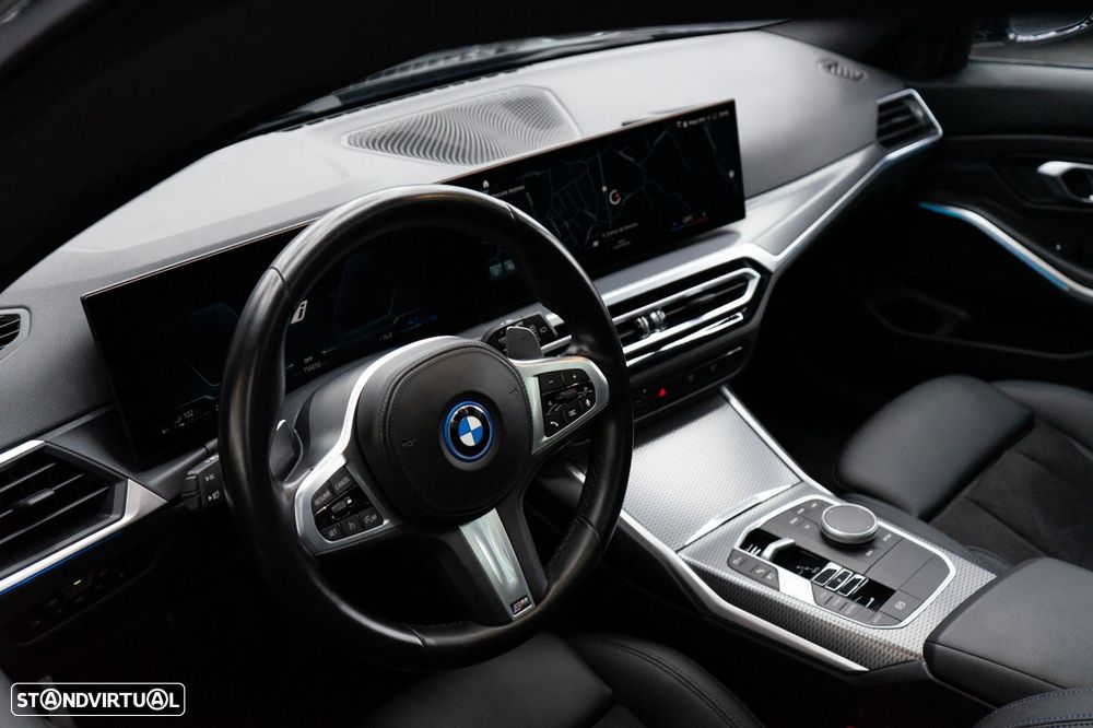 BMW 320 e Pack M Auto - 29