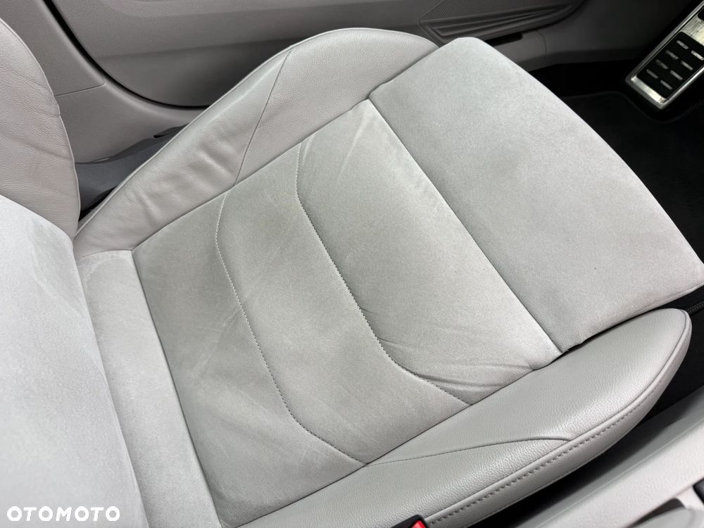 Volkswagen Arteon 2.0 TSI Elegance DSG - 36