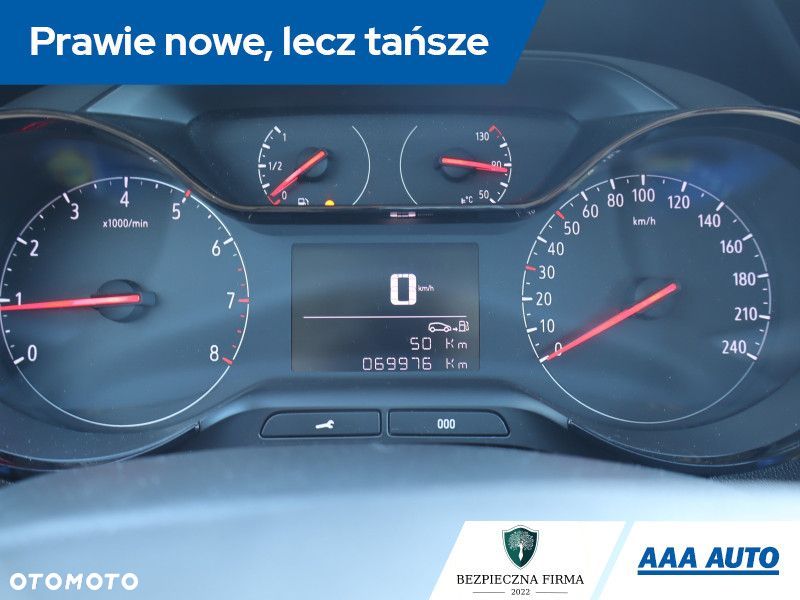 Opel Crossland X - 13