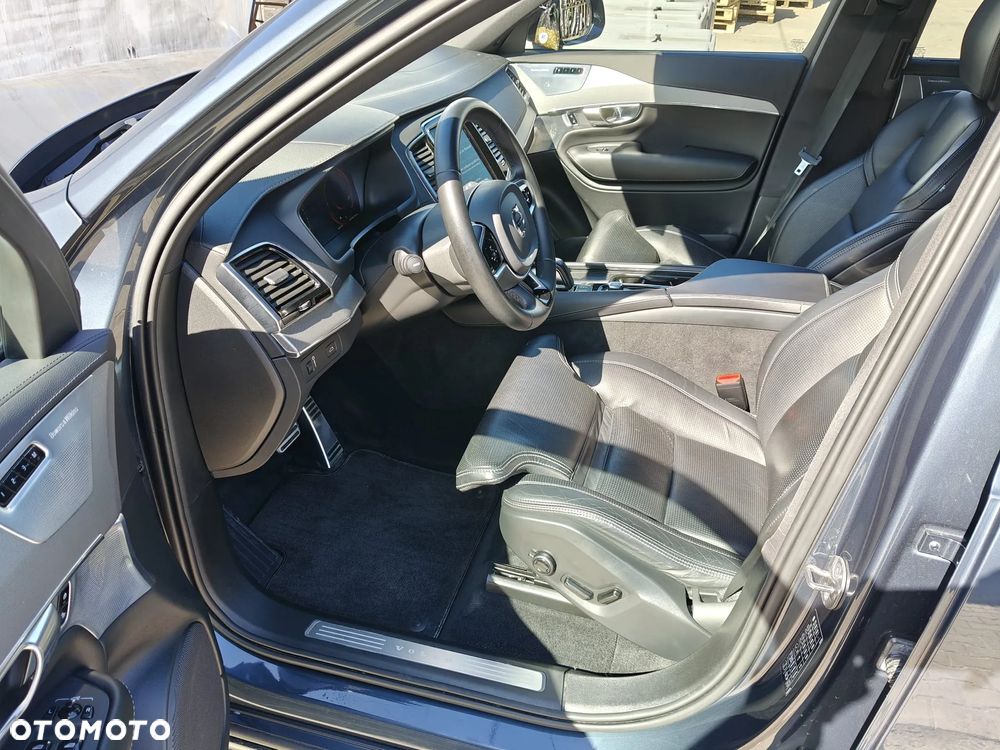 Volvo XC 90 B5 D AWD Plus Dark - 27