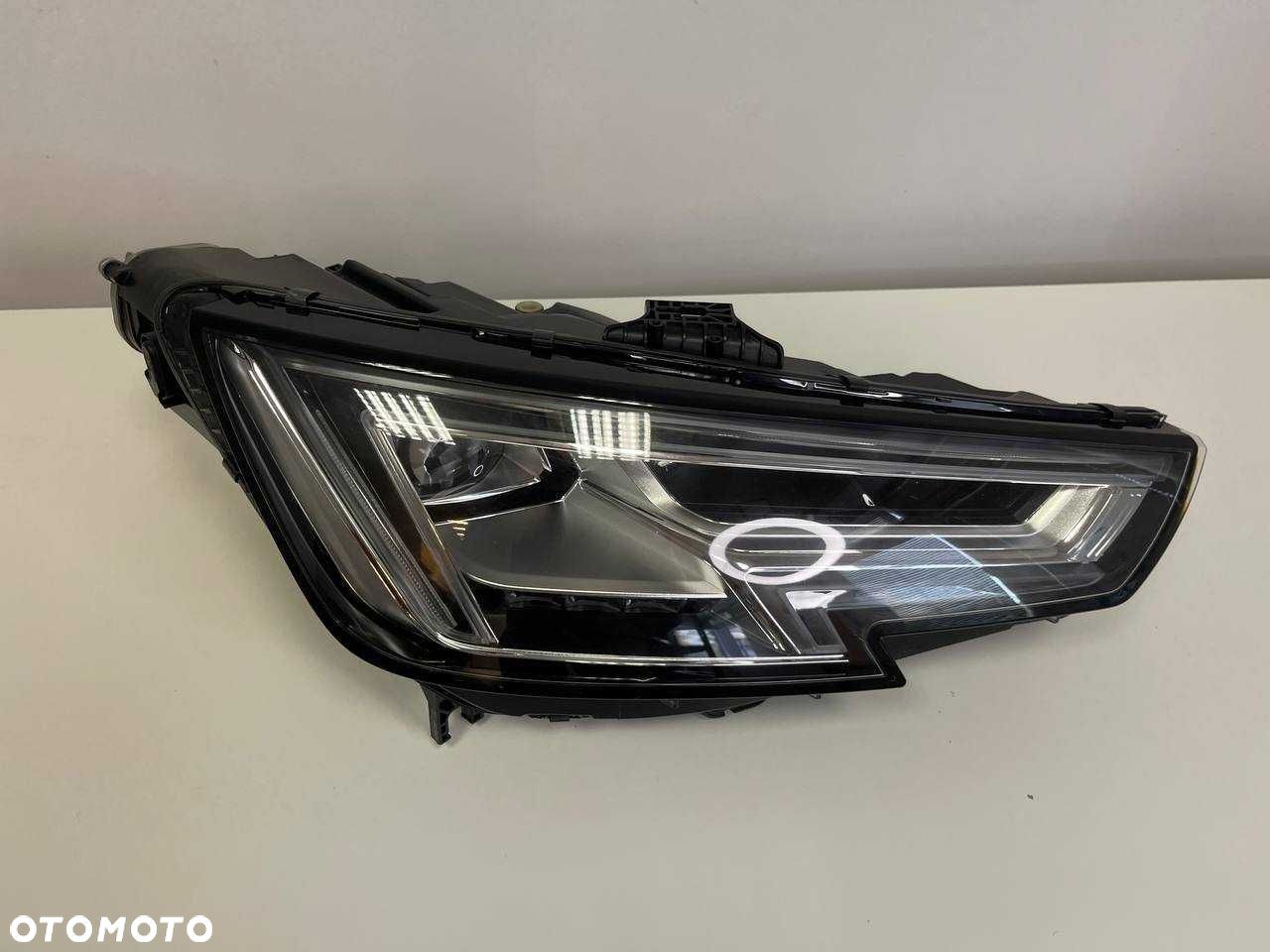 Lampa reflektor AUDI A4 B9 full led eu komplet - 1