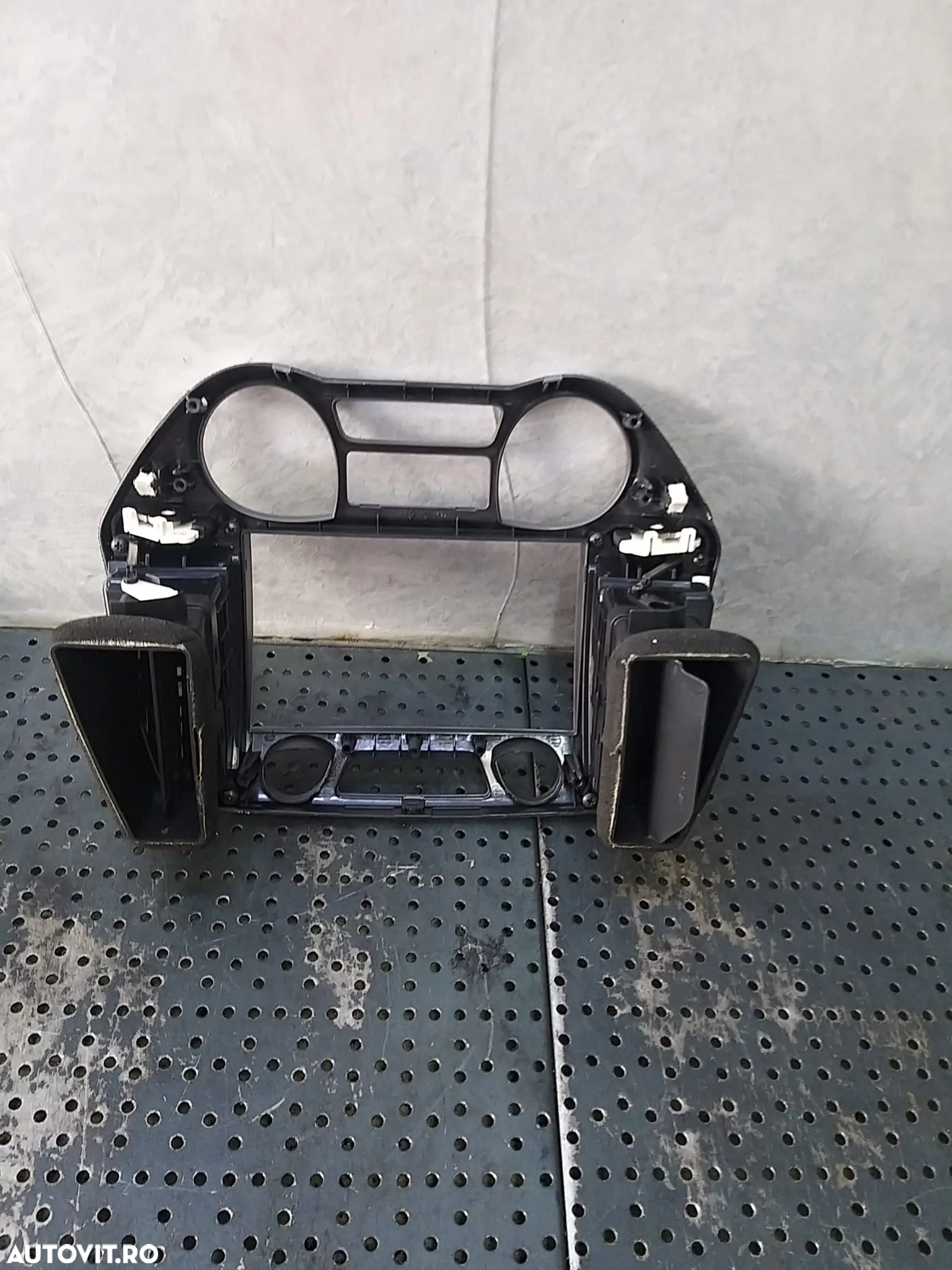Grile ventilatie bord hyundai i20 974101j000 974201j000 - 2