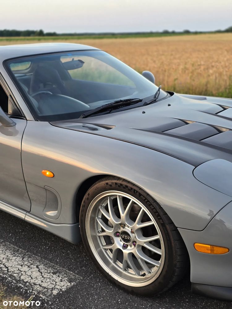 Mazda RX-7 - 12