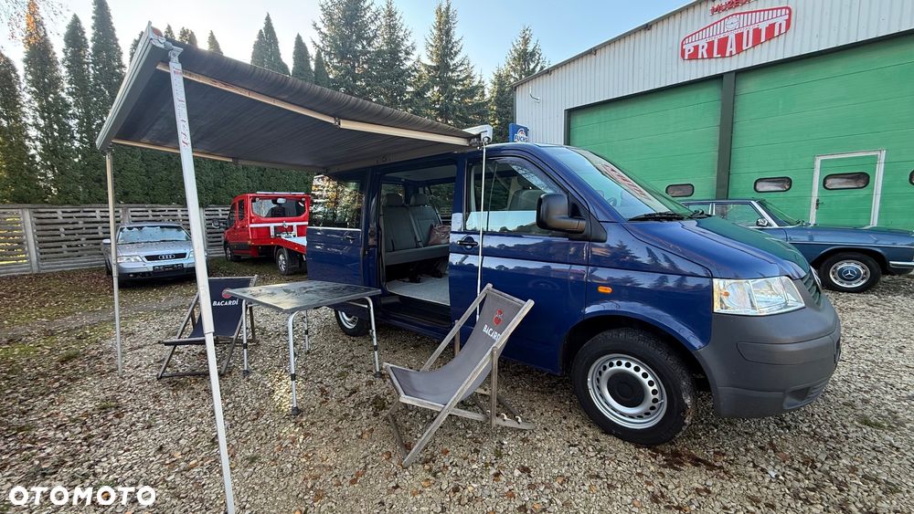 Volkswagen Transporter Caravelle Kurz (5.Si.) - 2