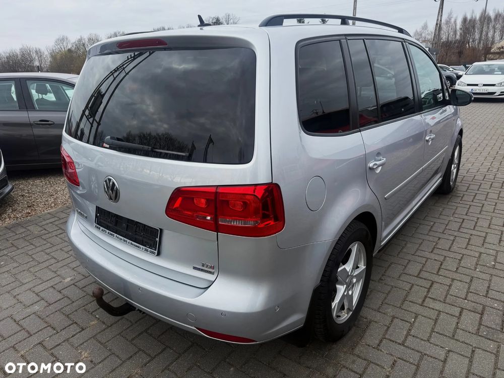 Volkswagen Touran 1.6 TDI DPF BlueMotion Technology DSG MATCH - 4