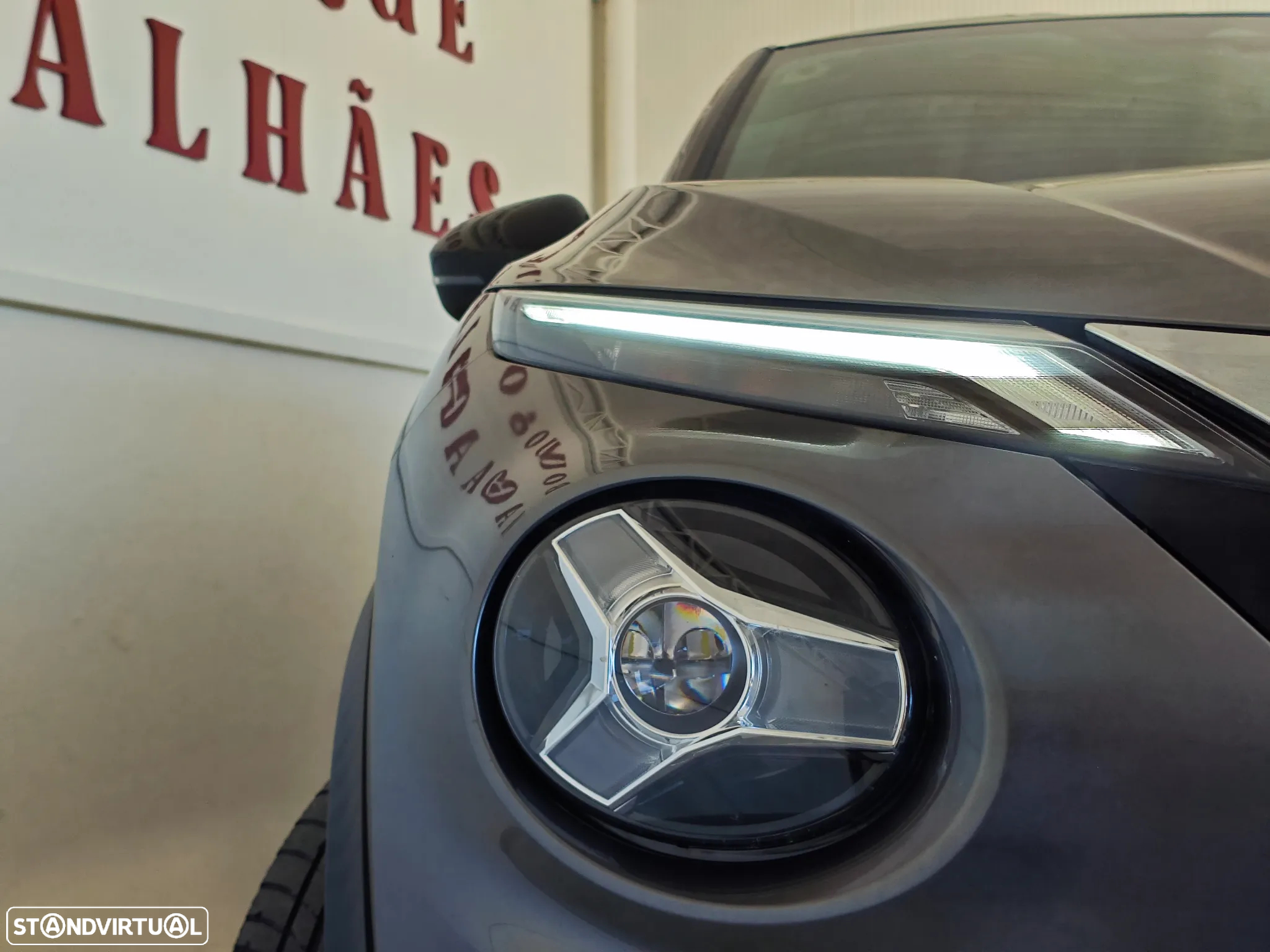 Nissan Juke 1.0 DIG-T N-Connecta - 9
