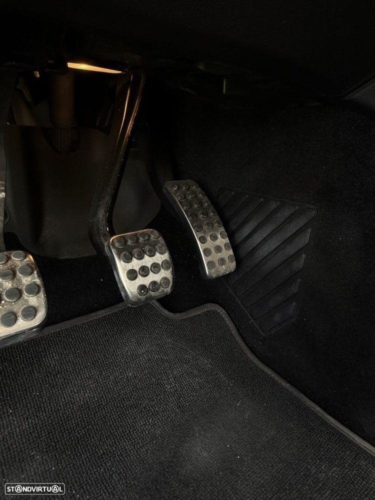 Mercedes-Benz A 180 d AMG Line - 6